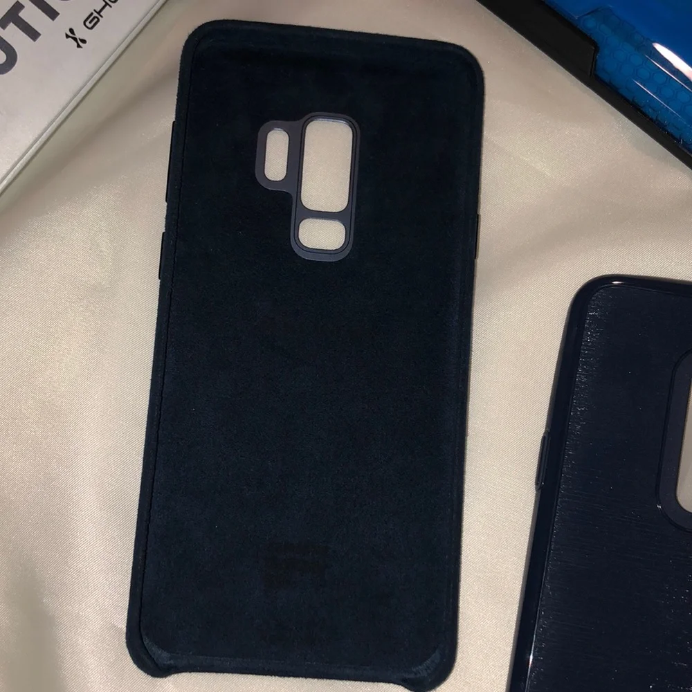 Samsung Galaxy 🌌 s9+ Alcantara Cover